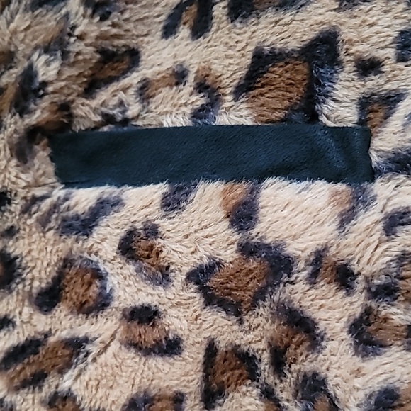 Beauciel vest 3X zip faux fur cabincore baddie animal print - Picture 12 of 13